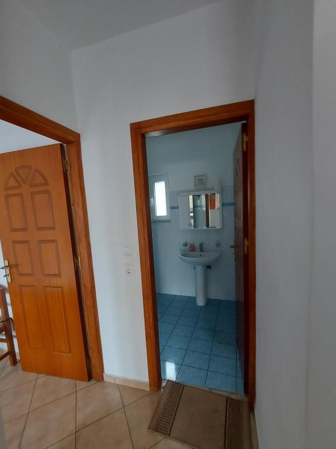 Matina Apartments Tyros المظهر الخارجي الصورة