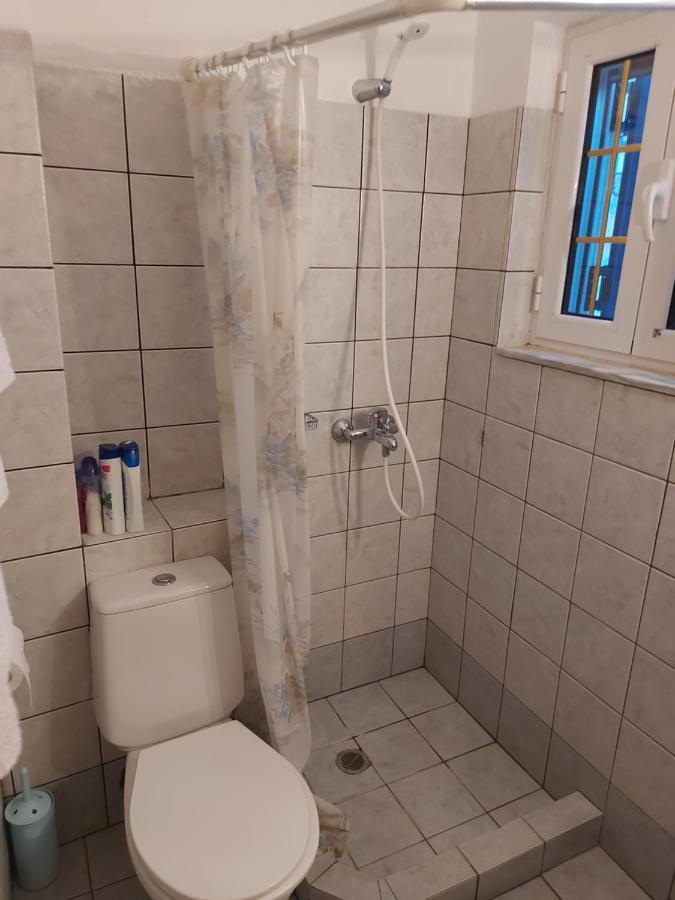 Matina Apartments Tyros المظهر الخارجي الصورة
